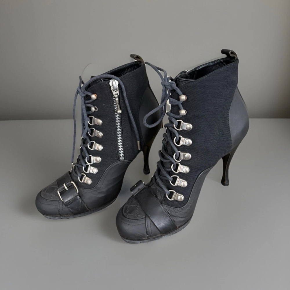 Women’s Balenciaga Lace-up Black Angle Booties - Size 37/US 7 - Picture 4 of 8